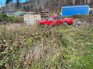 411 N Fawn Dr, Otis, OR 97368