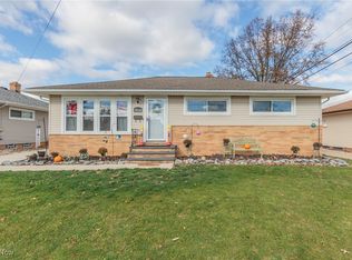 10144 Valley Forge Dr, Parma Heights, OH 44130