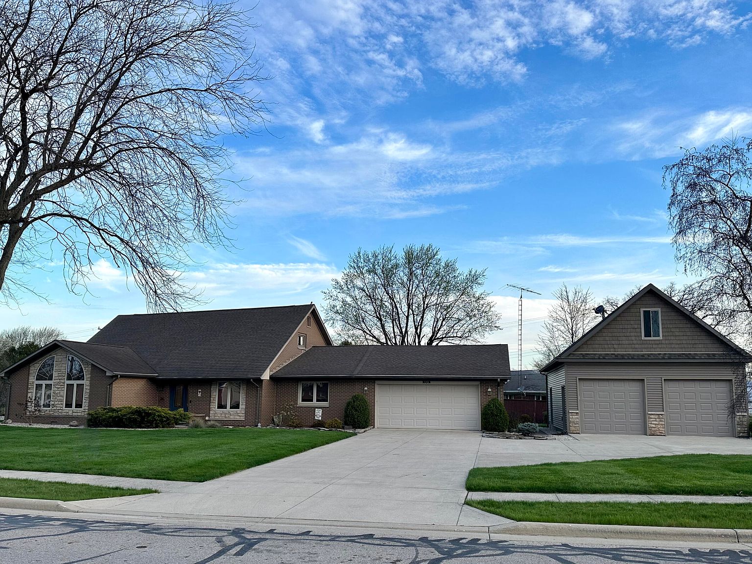 202 West St, Jackson Center, OH 45334 MLS 1024623 Zillow