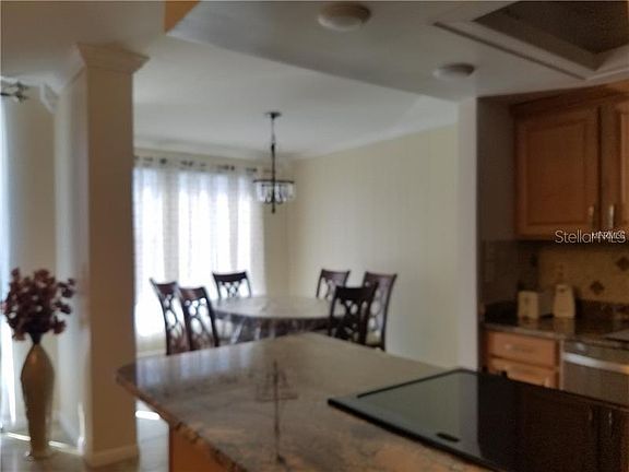 5th image of 100 Pierce St APT 607