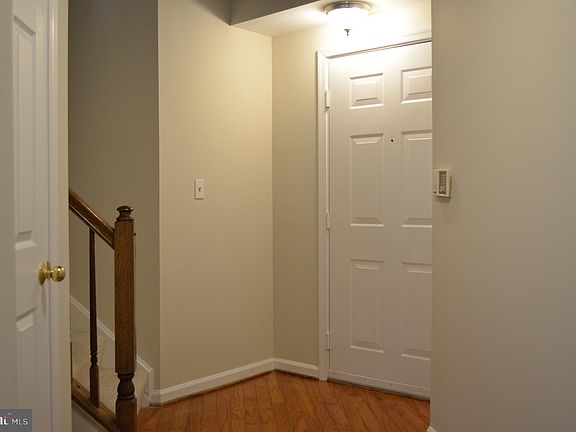 3rd image of 2108 Highcourt Ln APT 304