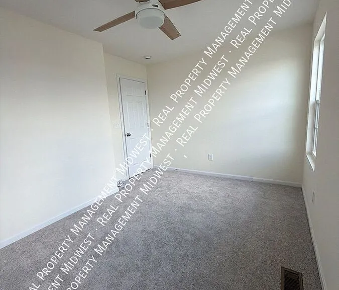 3072 Simpson Ct — Photo 16