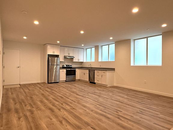 4th image of 1285 8th Ave #0