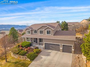 1860 Bridle Oaks Ln, Colorado Springs, CO 80921