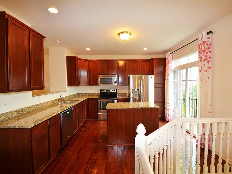11900 Riley Dr #2 — Photo 16