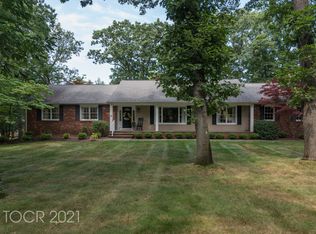 16 Longview Ct, Hawthorne, NJ 07506