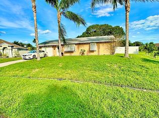 2061 SW Grape Ct, Port Saint Lucie, FL 34953