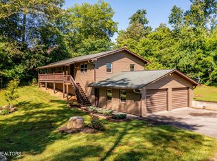 2051 Calderwood Hwy, Maryville, TN 37801