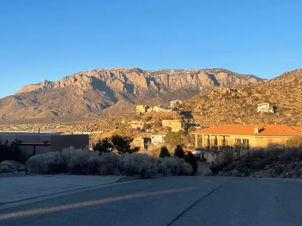 4416 Skyline Ct NE, Albuquerque, NM 87111