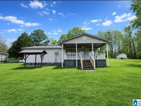 359 Arrowhead Dr, Riverside, AL 35135