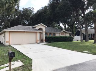 5930 Fisherman Ln, Cocoa, FL 32927