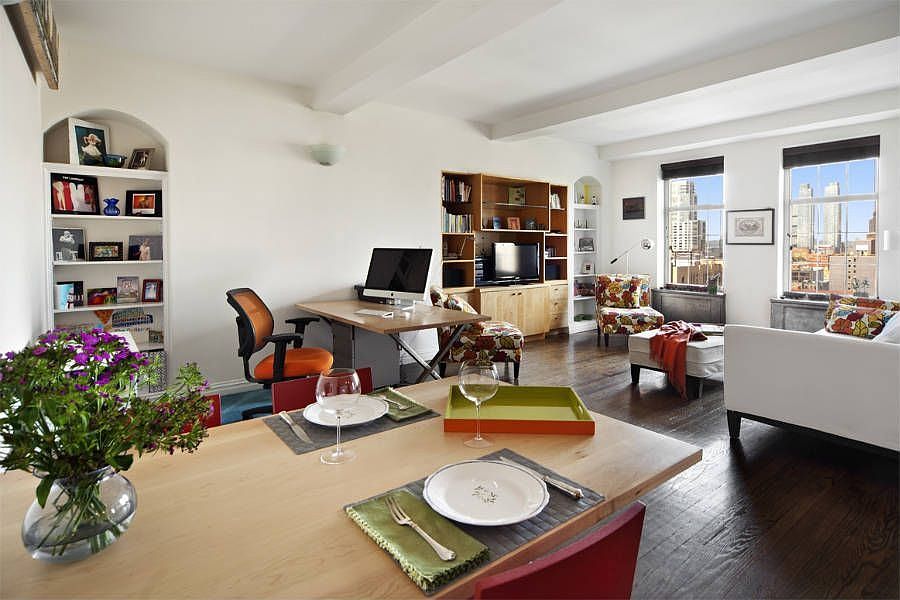 1st image of 465 W 23rd St #17E