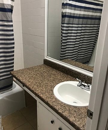 3rd image of 3700 Colony Dr