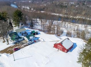 5925 W South River Dr, Grant, MI 49327