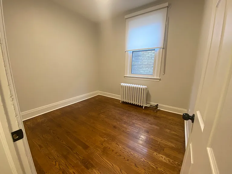 6 Fairlawn Ave #5 — Photo 6