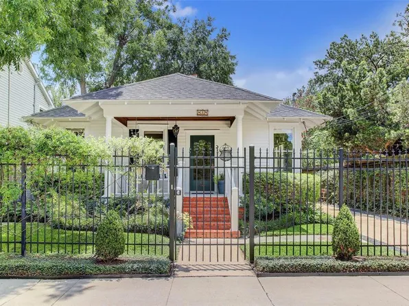818 Woodland St, Houston, TX 77009