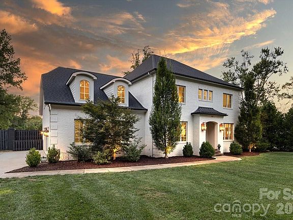 2nd image of 610 Lansdowne Rd
