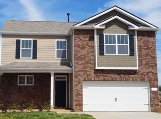 7093 Sunny Parks Dr, White House, TN 37188