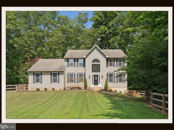70 Coakley Ln, Fredericksburg, VA 22406