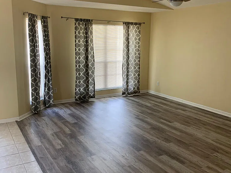 4814 Sabal Harbour Dr — Photo 8