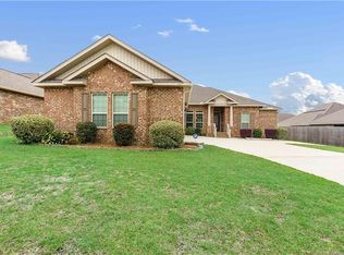 8677 Selby Phillips Dr N, Mobile, AL 36695