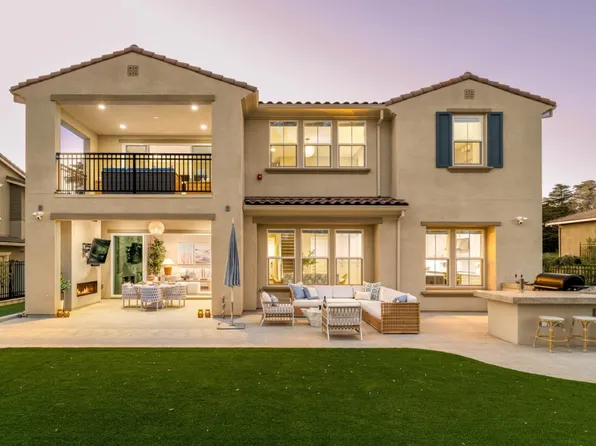 1814 Links Dr, Seaside, CA 93955