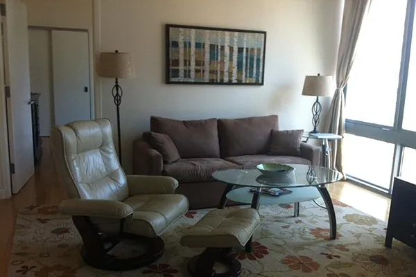 Rented by Corcoran | media 19