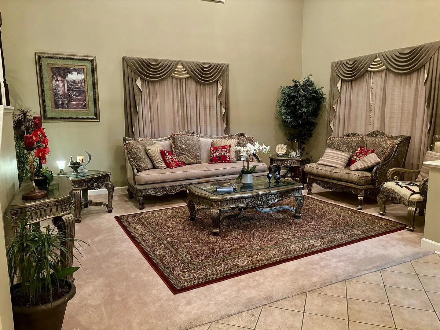 5 bed, 3.5 bath, 6200 sqft, $8,500 — Photo 4