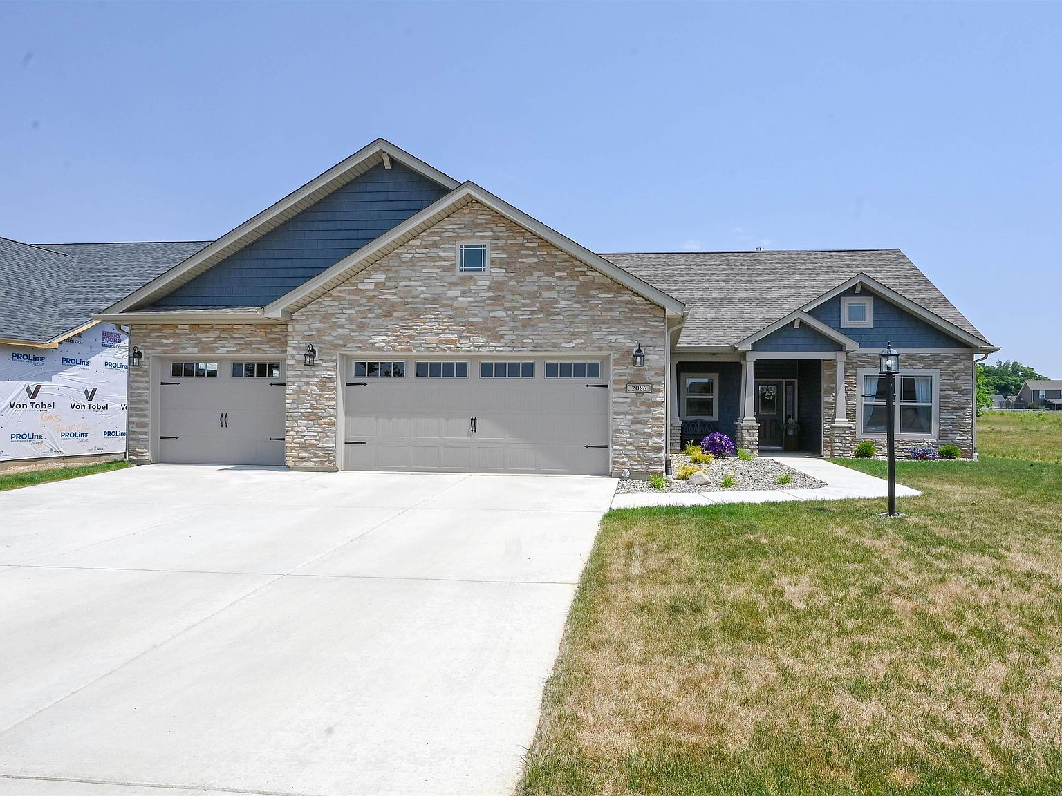 2086 Maple Leaf Dr, Kokomo, IN 46902 Zillow
