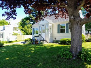 8 Meadow Way, Cape Elizabeth, ME 04107