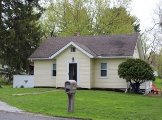 2933 Harris Ave, Barberton, OH 44203