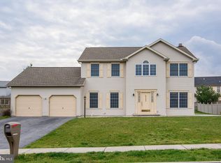 5465 Westbury Dr, Enola, PA