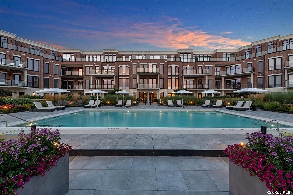 10 Shore Road UNIT 205, Glenwood Landing, NY 11547 MLS 3454115 Zillow