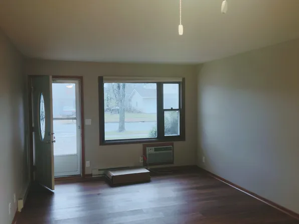 3612 Lana Ln, Eau Claire, WI 54701