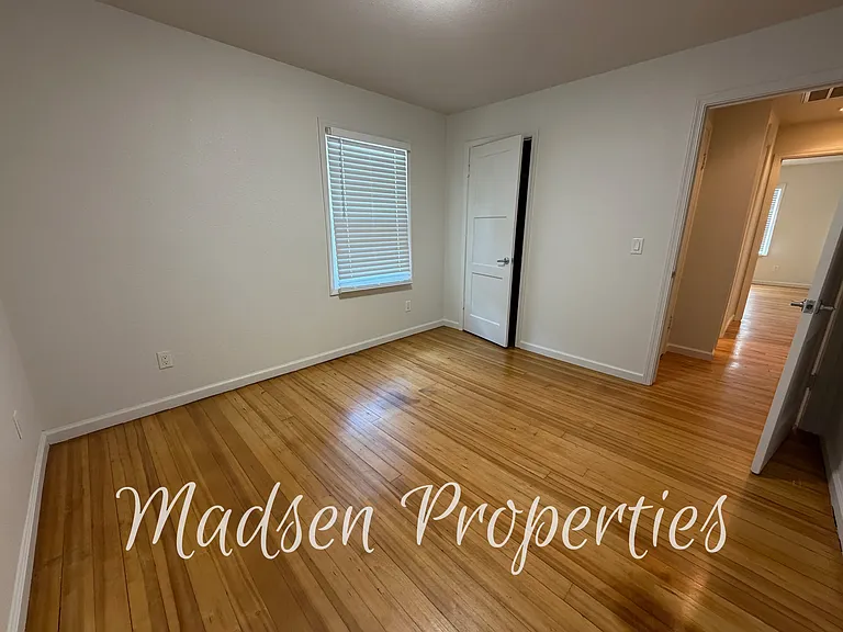 1618 Sunset Ave — Photo 13