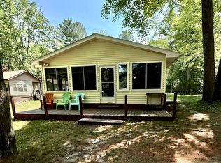 4553 River Ln, Alger, MI