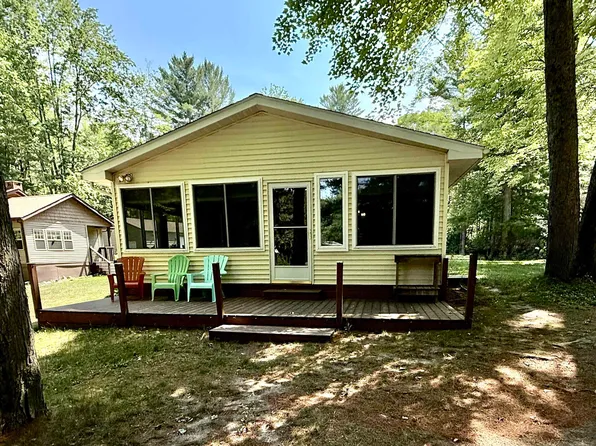 4553 River Ln, Alger, MI 48610