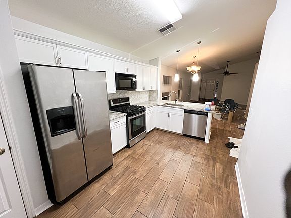 2nd image of 2608 Golden Antler Ln