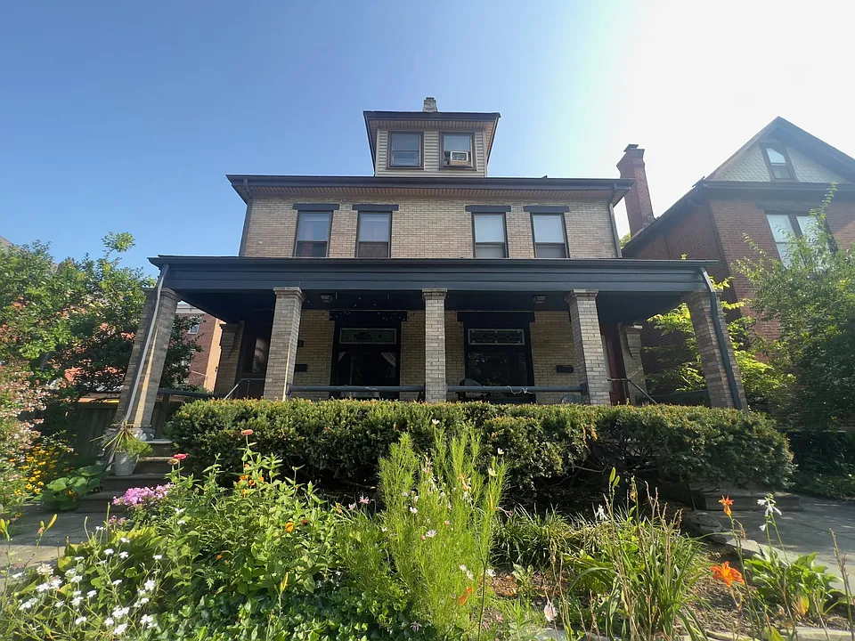 336 W 5th Ave