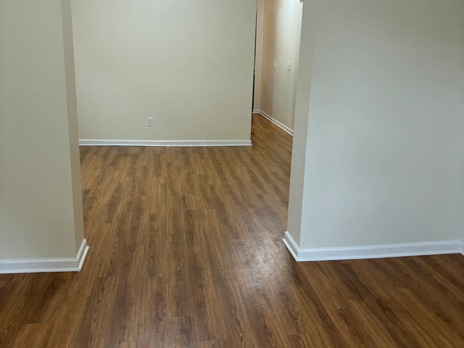 2 bed, 1.5 bath, $1,350 — Photo 2