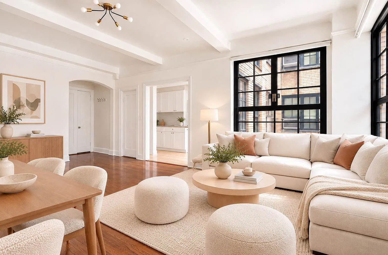 211 East 35th Street — Photo 3