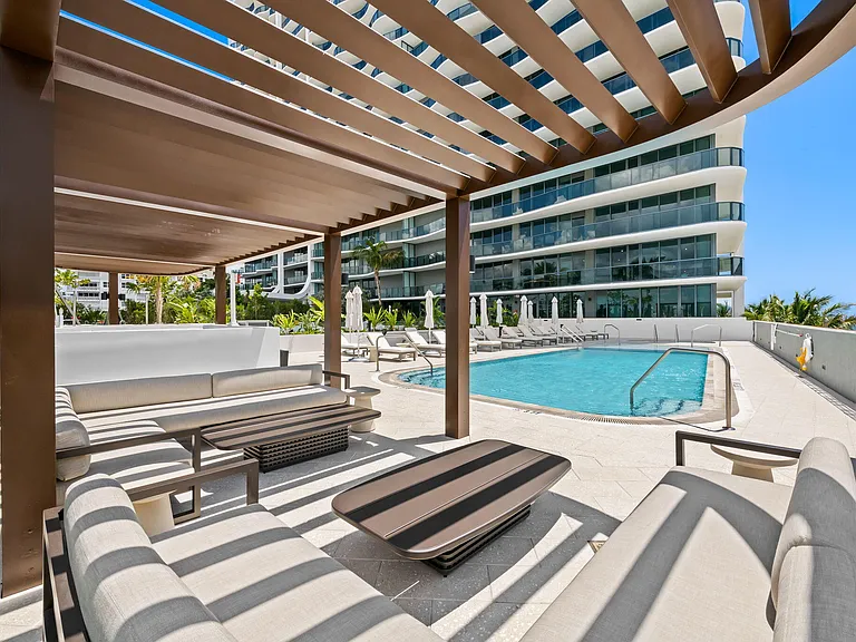 900 N Ocean Blvd #906 — Photo 44