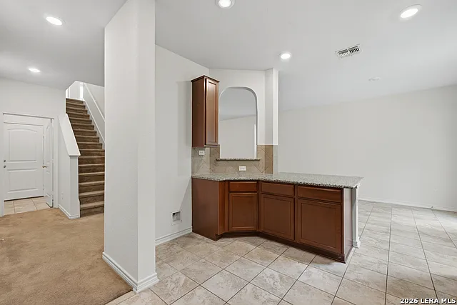 3 bed, 2.5 bath, 1686 sqft, $1,850 — Photo 4