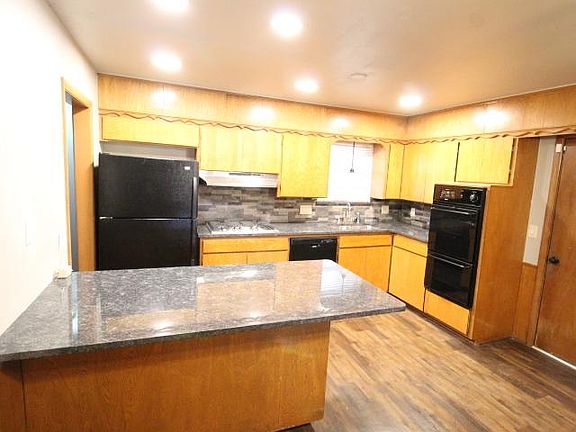 5th image of 325 Brentwood Dr