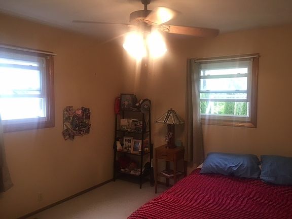 4th image of 3216 S Chippewa Ln