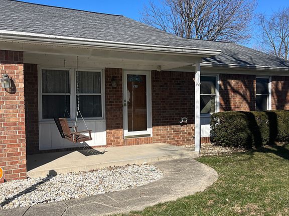 3rd image of 7632 S Sherman Dr