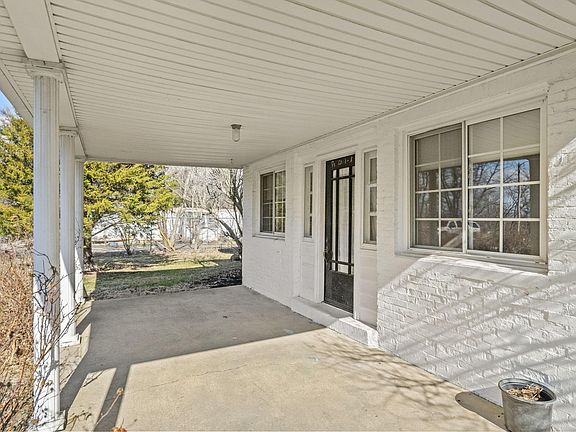 3rd image of 13790 Era Rd