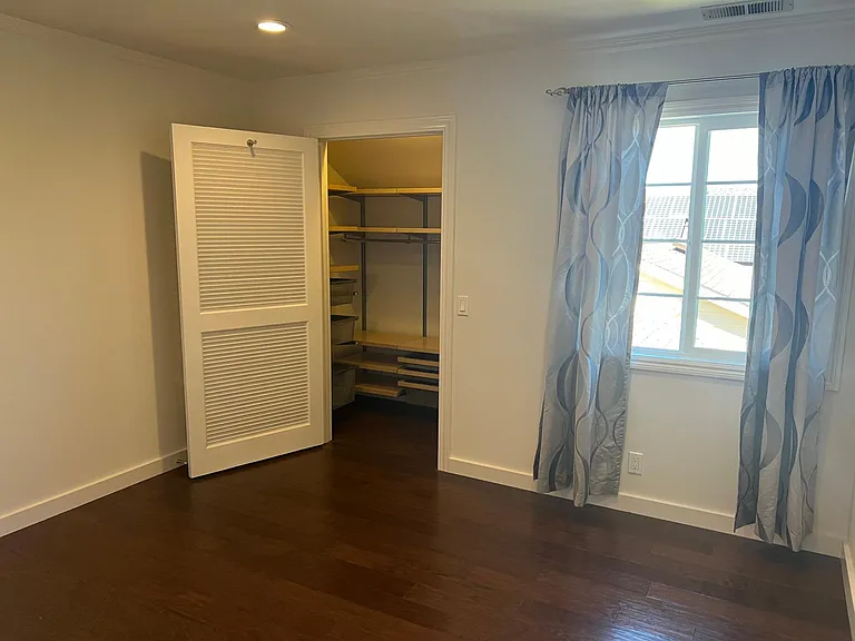 2108 Hillside Dr — Photo 24