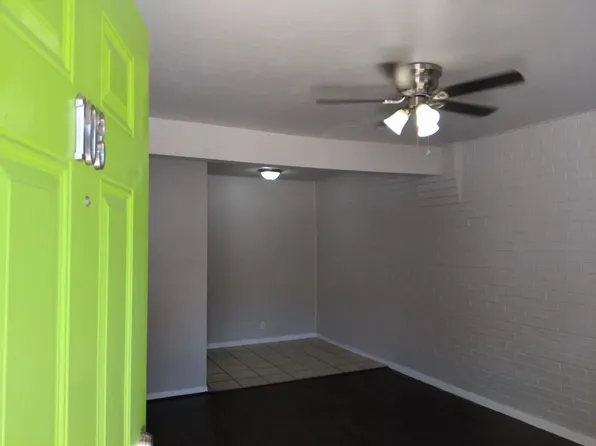 Palms Apartments