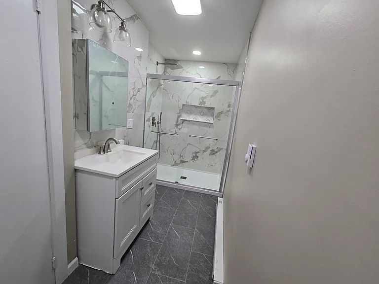 735 Main St #1 — Photo 1